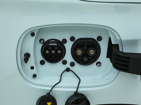 2026�� max 310km  ��Ը��