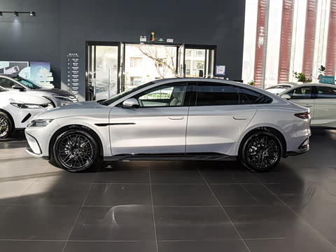 2026�� EV �Ǽݰ� 705KM����������