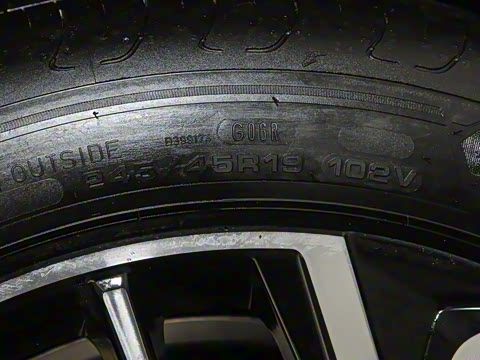 2025�� 700km Զ���Ǽݰ�