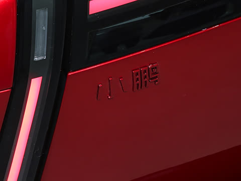 2025�� 750 ���� Max