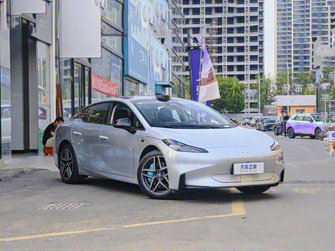 2025�� 710 Max��