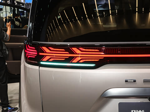 2026�� �ڶ��� EV ���������콢��