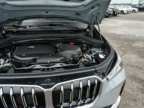 2025�� sDrive25Li X�����װ