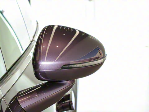 2025�� 705km Pro