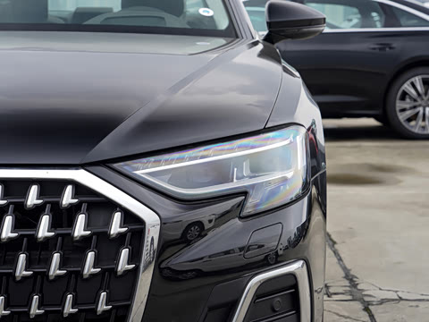 2026�� A8L 55 TFSI quattro �콢��