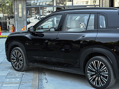 2026�� 650 ���װ�