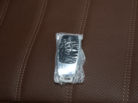 2026�� GLS 450 4MATIC ������