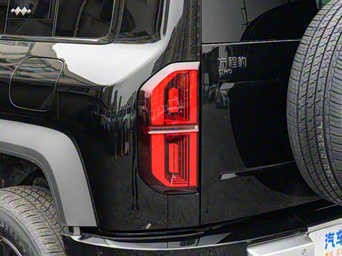 2025�� 210KM ����Ultra��