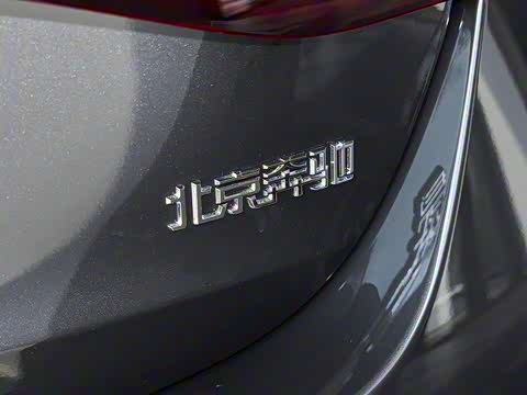 2025�� �Ŀ� E 300 L ʱ���˶���