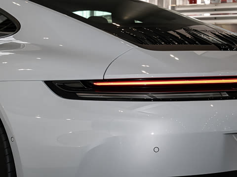 2026�� Carrera 3.0T