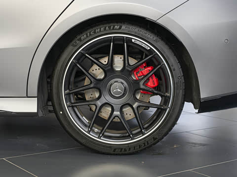 2026�� AMG CLA 45 S 4MATIC+