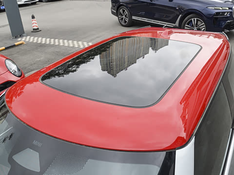 2026�� JOHN COOPER WORKS