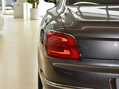 2024�� V8 Edition 8