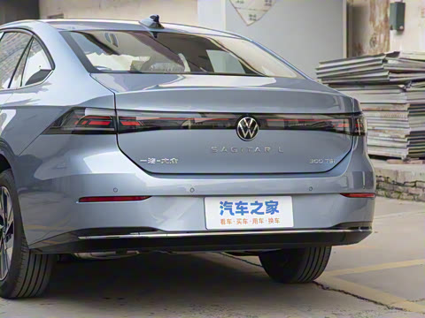 2026�� L 300TSI DSG ��Ӣ��