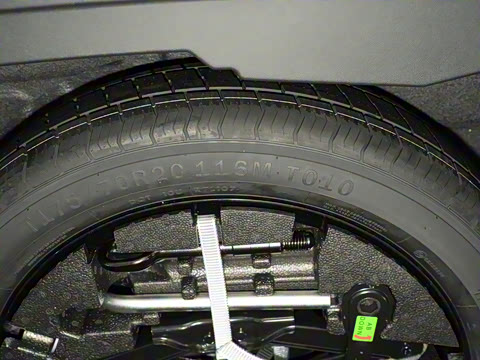 2025�� 2.0TSI ��Խ��