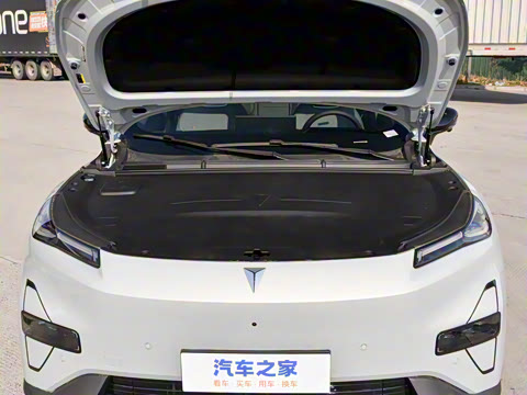 2026�� 215Max���̰�