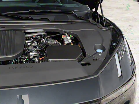 2025�� 240����Ultra�˶���