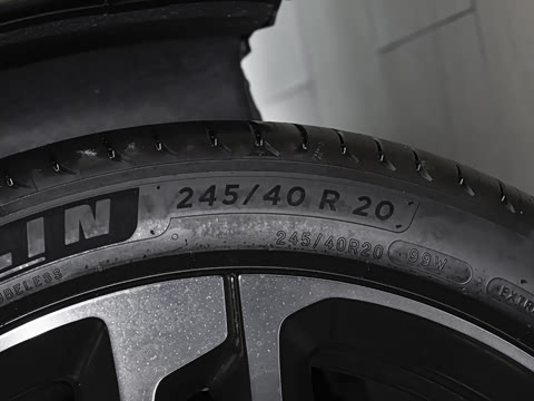 2026�� �ھ������ 100kWh