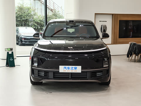 2025�� Pro ���ܻ��°�