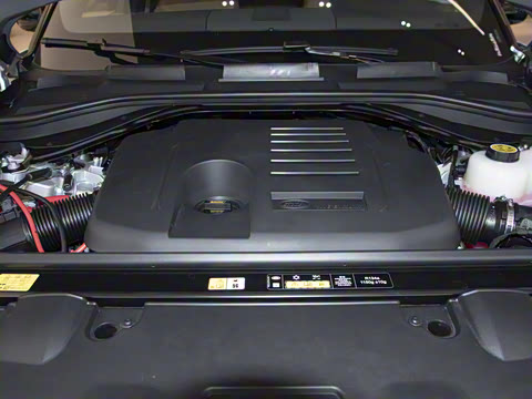 2025�� 3.0 L6 400PS �����ӳ���