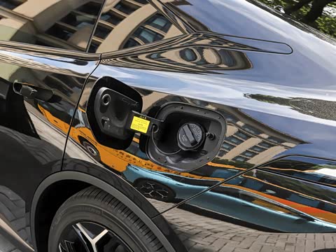 2026�� 240Ultra��ΪǬ��ADS SE��