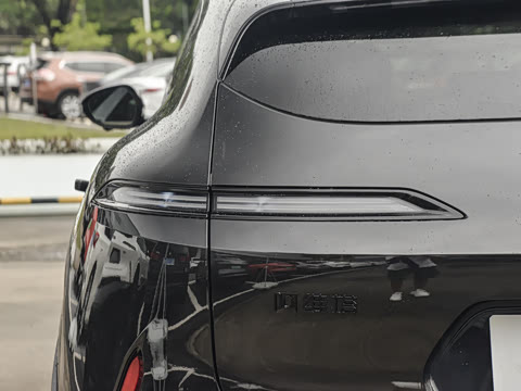 2026�� Ultra ���������