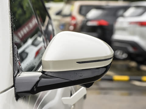 2026�� Ultra ���������