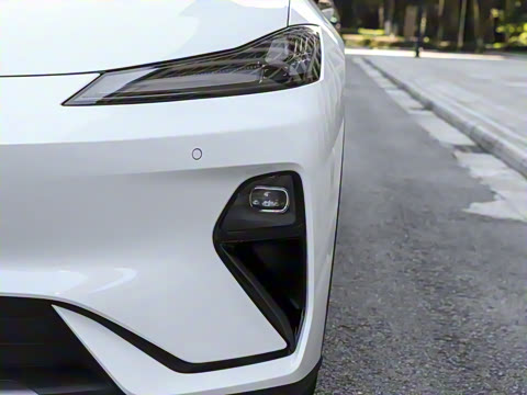 2026�� 550Ultra��ΪǬ��ADS SE��