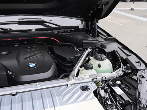 2026�� xDrive30L �����