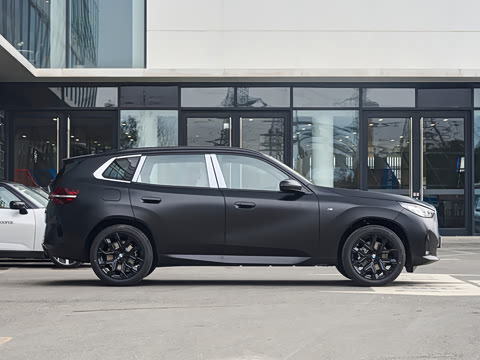 2026�� xDrive30L �����