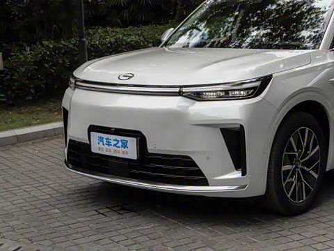 2025�� Ǭ�� UItra 6��