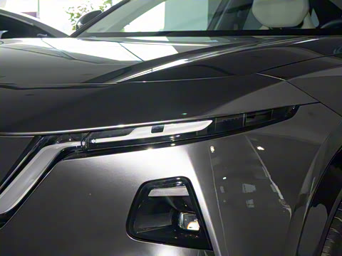 2025�� ����200 Pro