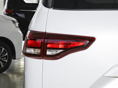 2026�� 2.0L �ֶ����������� 7��