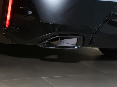 2026�� 330Li �����