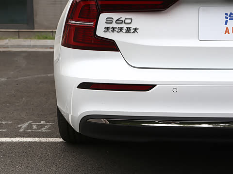 2027�� B4 ���ݺ�����