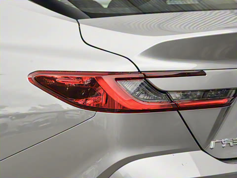 2026�� ˫�� 2.0HE ��Ӣ��