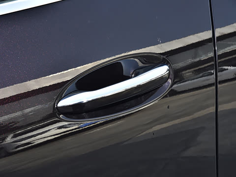 2026�� GLC 300 L 4MATIC ������ 5��