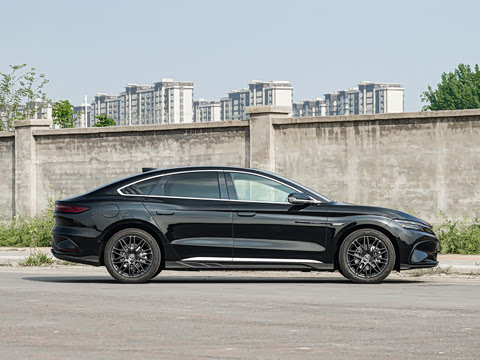 2026�� EV �Ǽݰ� 705KM��������