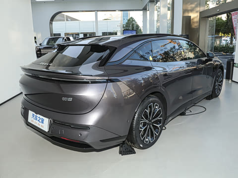 2025�� �����������Ǽݰ� 100kWh