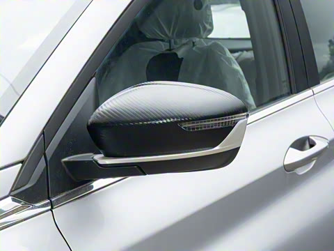 2025 ԽL 1.5TD DCT Խ