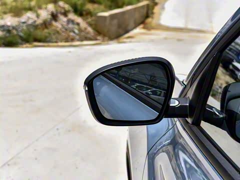 2025�� 1.5L CVT ���� MAX