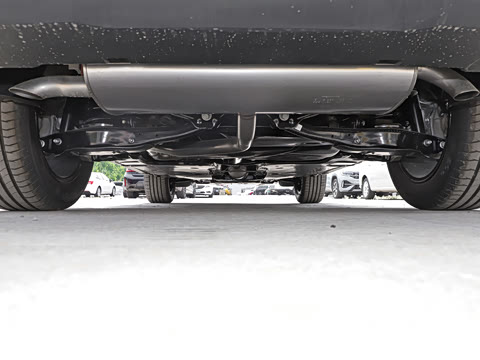 2026�� ̽��L 330TSI ������Ӣ