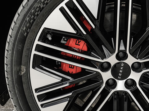 2026�� Ultra+�� 70kWh