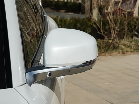 2026�� Ultra+�� 70kWh