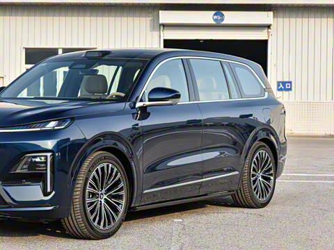 2025�� ����Ultra+