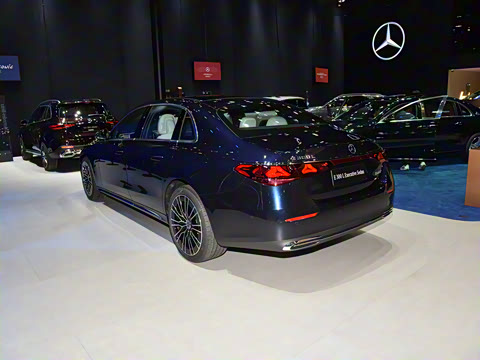 2026�� E 300 L ������