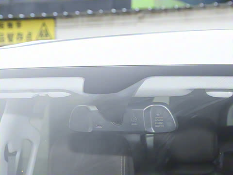 2025�� 1.5T 6MT ������