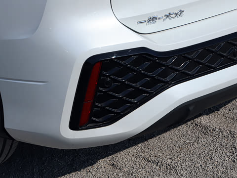 2026�� ̽��L 330TSI ������ӢCity��