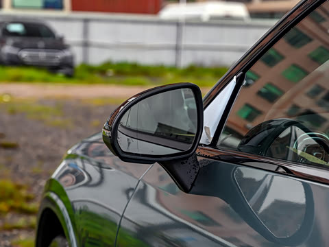 2025�� �Ŀ� GLC 300 4MATIC ����SUV