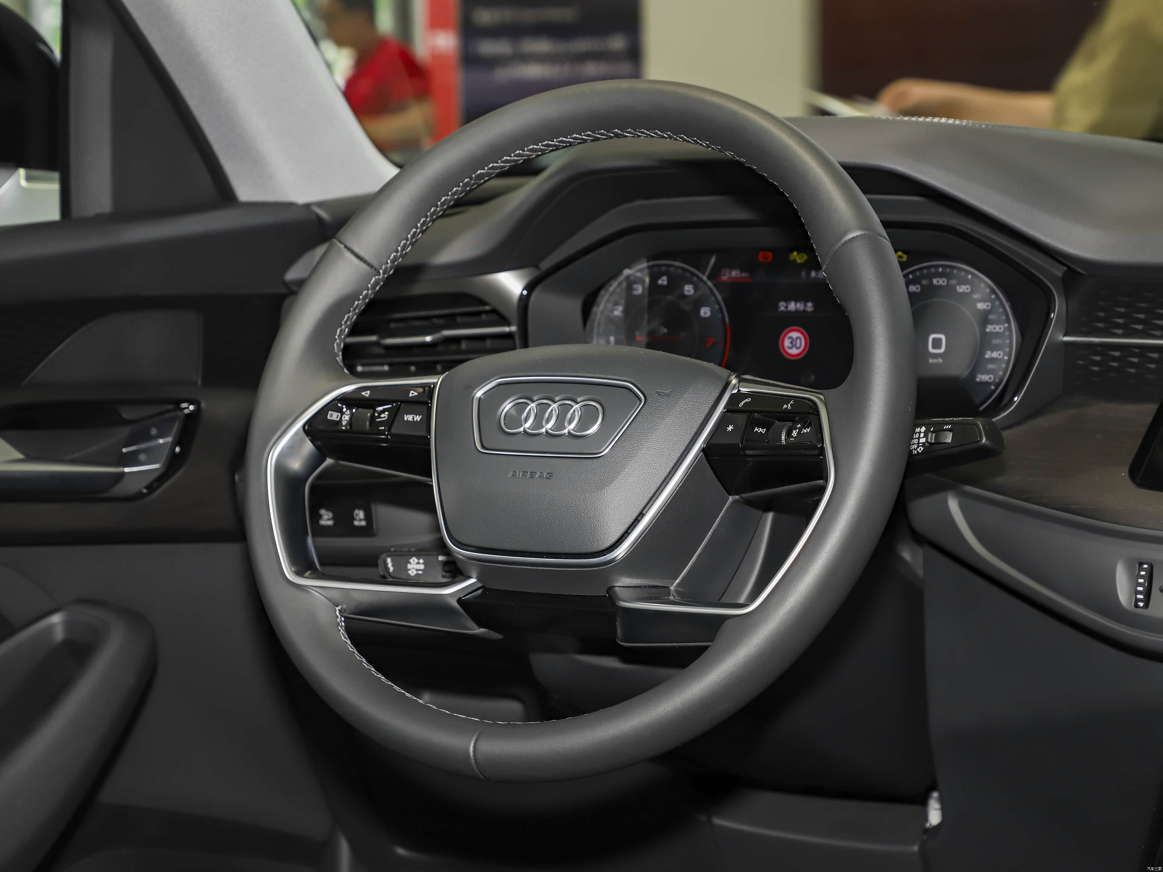Audi Q6, миниатюра 16